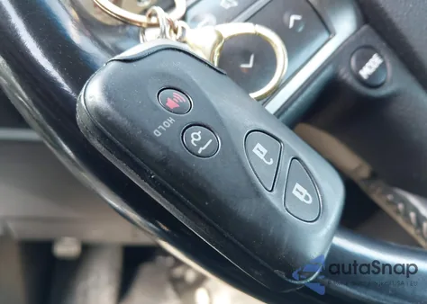 2019 Lexus Gx 460 Premium z USA, uszkodzony, nr VIN JTJBM7FX4K5218066